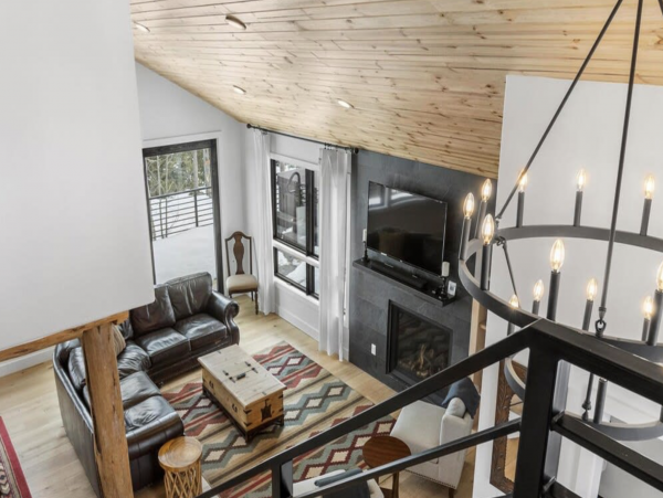 Luxury Peak 8 Ski in ski out 6 bedroom in the heart of Breck!